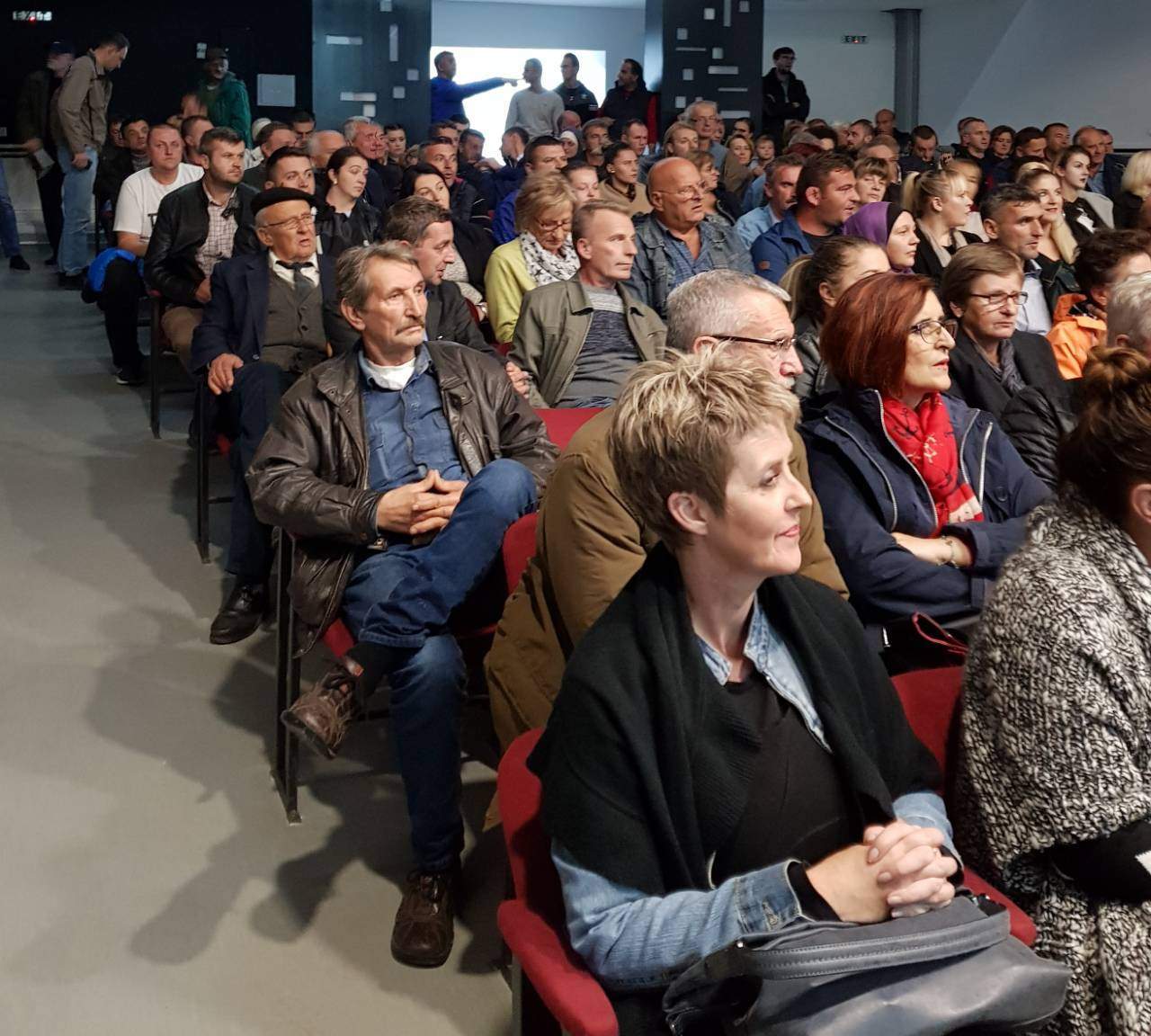 viber image.jpg - „Svjedoci zla“ u Gornjem Vakufu: Ova knjiga bori se za istinu!